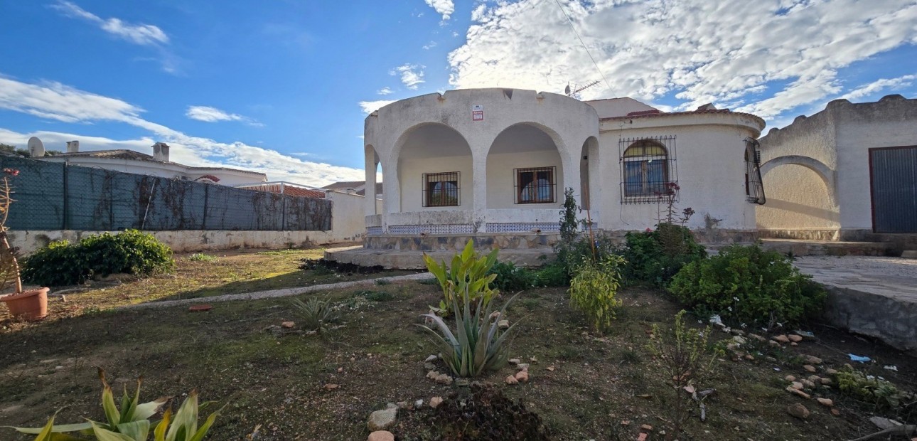 Venta - Villa -
Torrevieja - El Chaparal