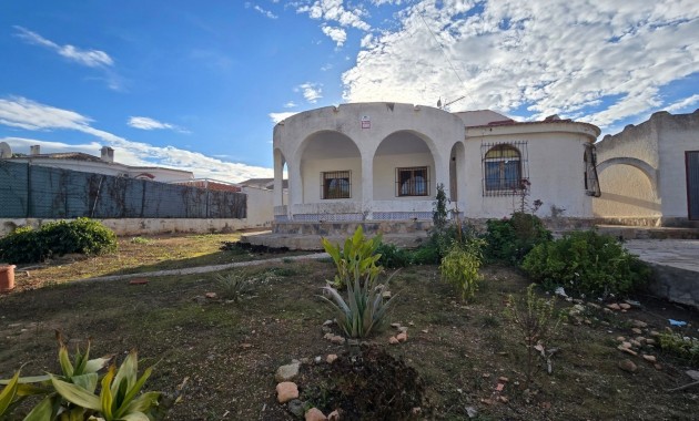 Venta - Villa -
Torrevieja - El Chaparal