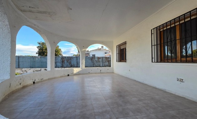 Venta - Villa -
Torrevieja - El Chaparal