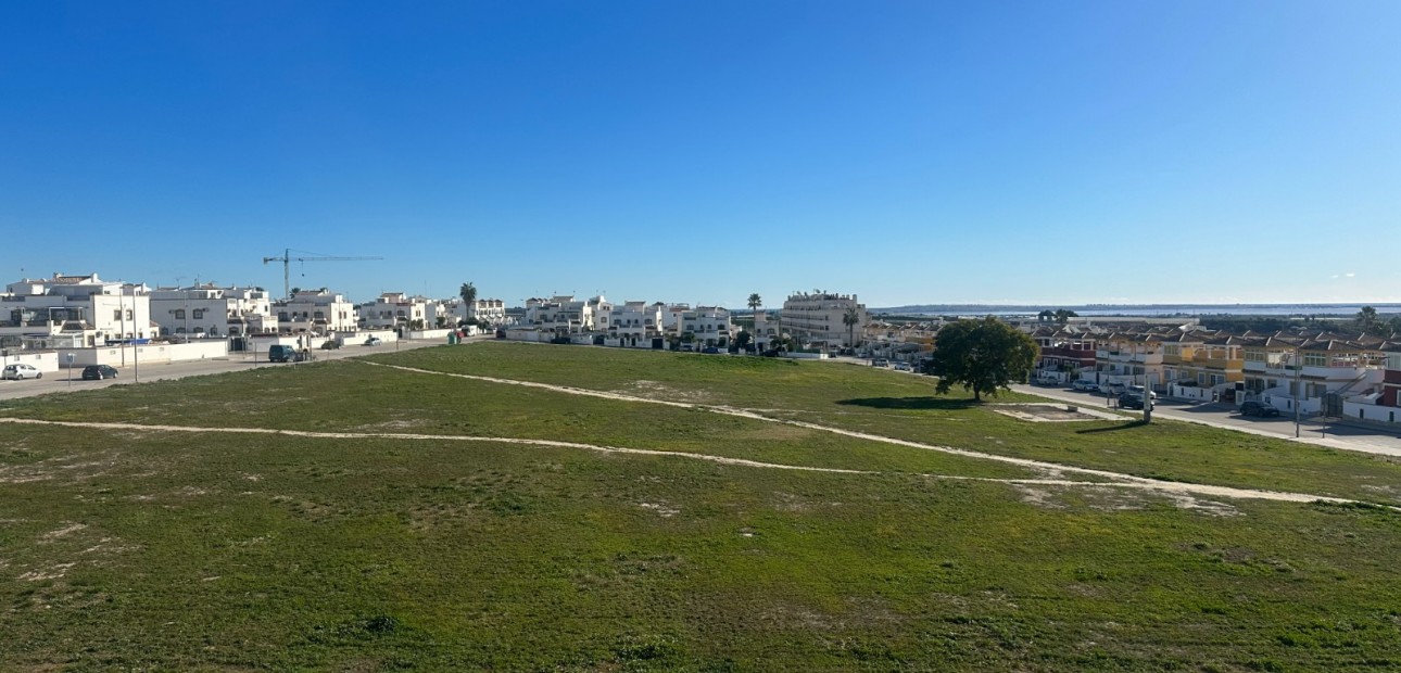 Venta - Apartamento / piso -
Orihuela - Entre Naranjos Vistabella