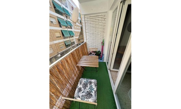 Venta - Apartamento / piso -
Alicante - Carolinas altas