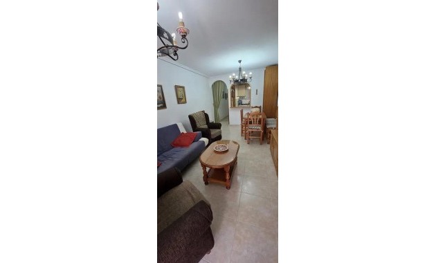 Venta - Apartamento / piso -
Torrevieja - Centro