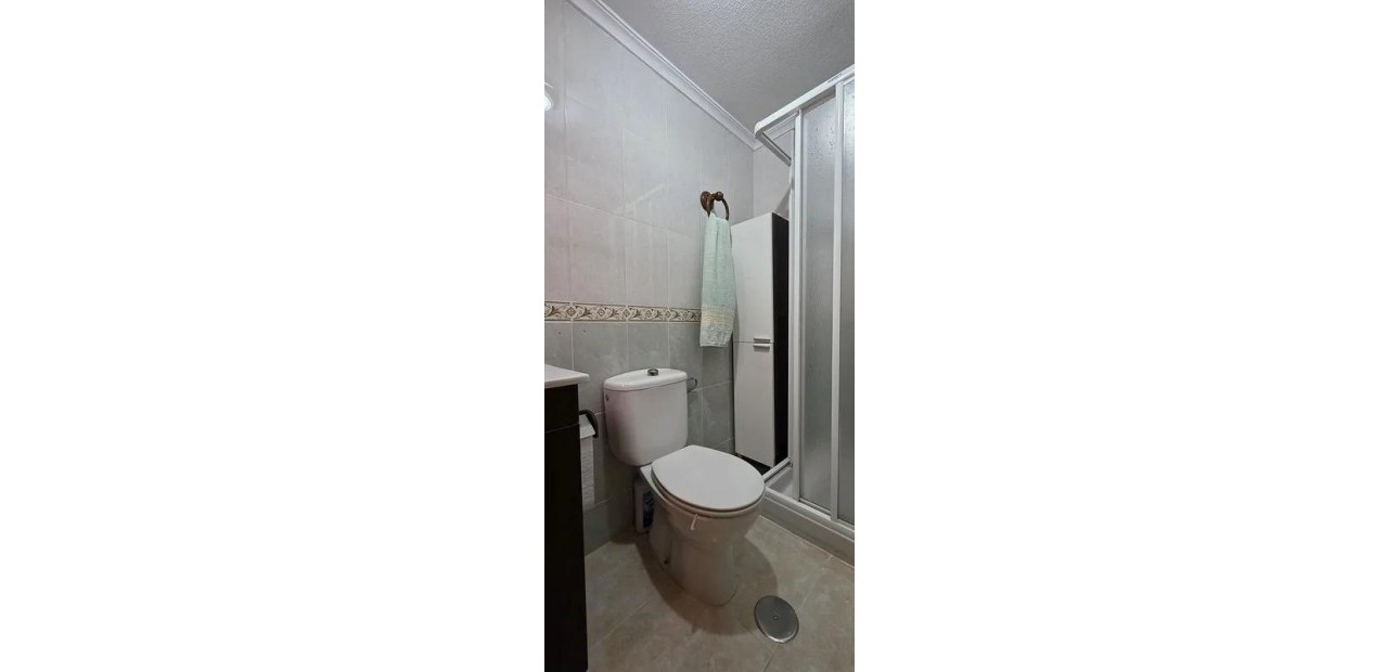 Venta - Apartamento / piso -
Torrevieja - Centro
