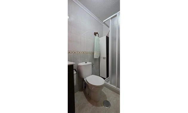 Venta - Apartamento / piso -
Torrevieja - Centro
