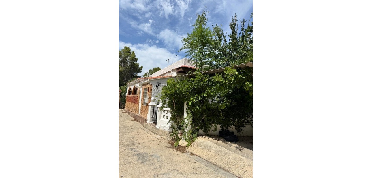 Venta - Villa -
Gandia - Urbanizaciones