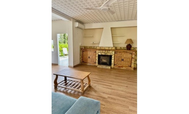 Venta - Villa -
Gandia - Urbanizaciones