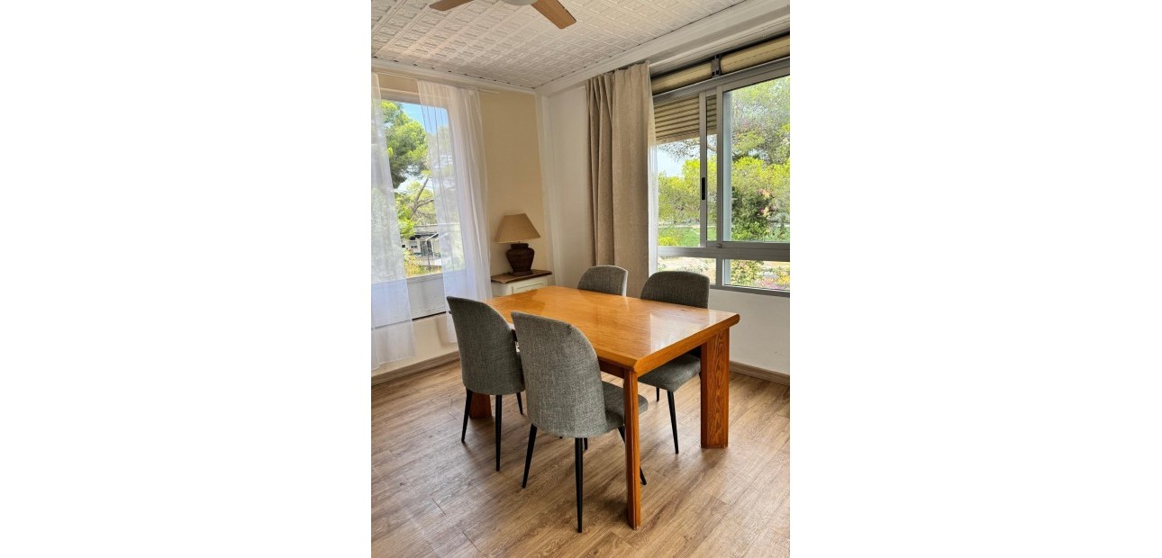 Venta - Villa -
Gandia - Urbanizaciones