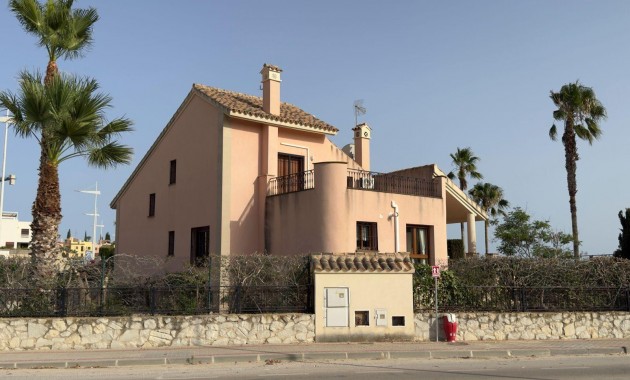 Venta - Villa -
Algorfa - Comunidad valenciana