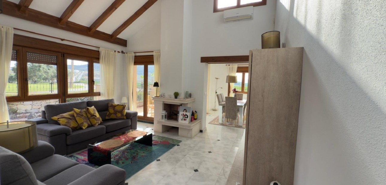 Venta - Villa -
Algorfa - Comunidad valenciana