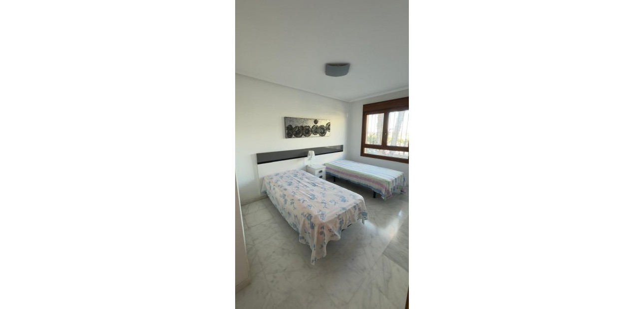 Venta - Villa -
Algorfa - Comunidad valenciana