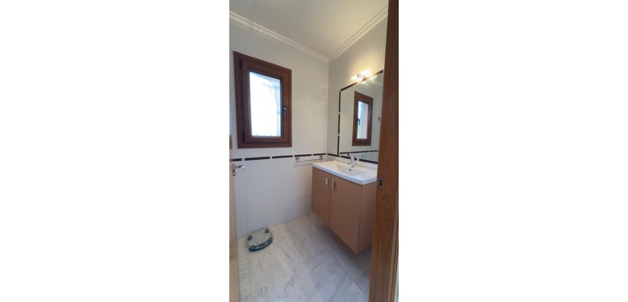 Venta - Villa -
Algorfa - Comunidad valenciana