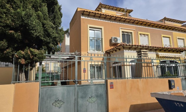 Venta - Duplex -
Torrevieja - Torretas