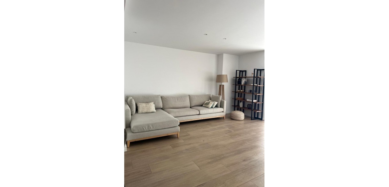 Venta - Apartamento / piso -
Alicante - Garbinet-Parque de las Avenidas