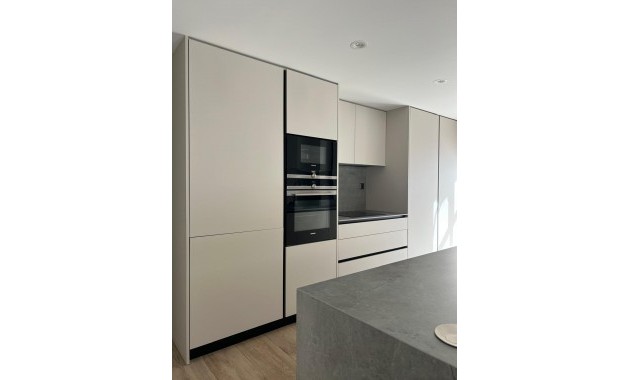 Venta - Apartamento / piso -
Alicante - Garbinet-Parque de las Avenidas