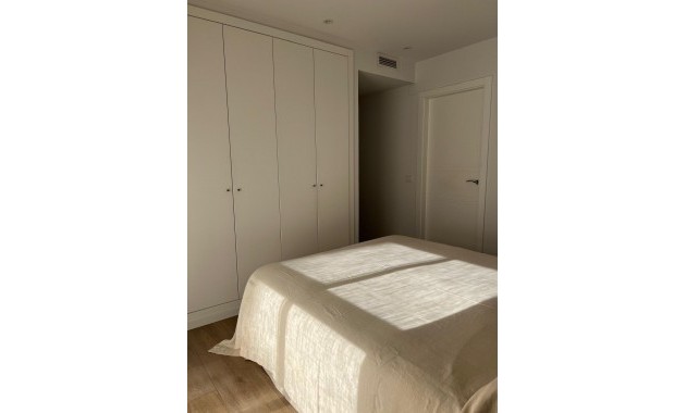 Venta - Apartamento / piso -
Alicante - Garbinet-Parque de las Avenidas