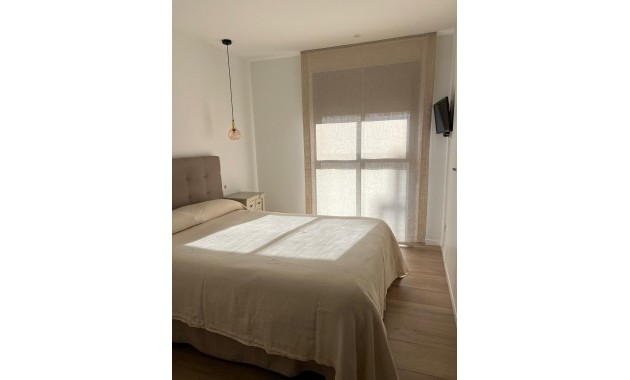 Venta - Apartamento / piso -
Alicante - Garbinet-Parque de las Avenidas