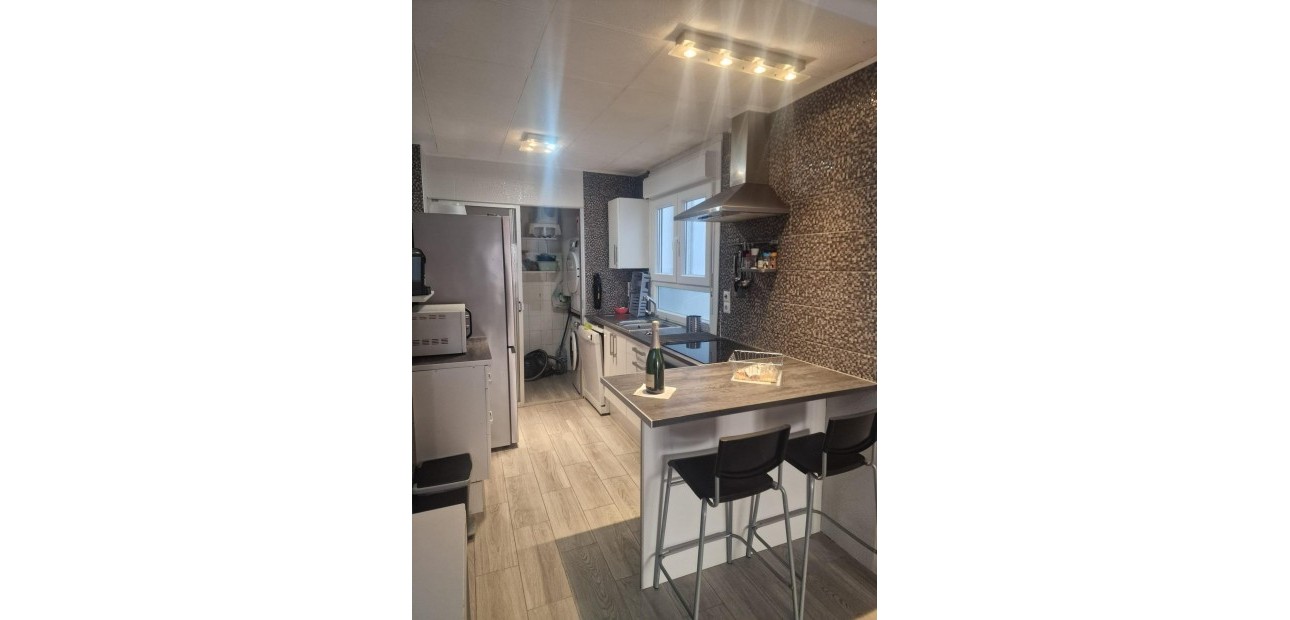 Venta - Apartamento / piso -
Torrevieja - Playa del cura