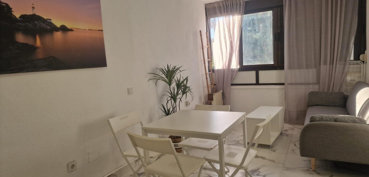 Venta - Apartamento / piso -
Torrevieja - Cabo cervera