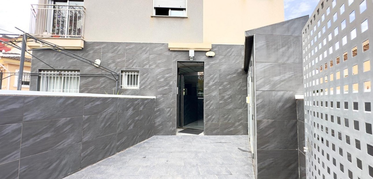 Venta - Building -
Torrevieja - Playa del cura