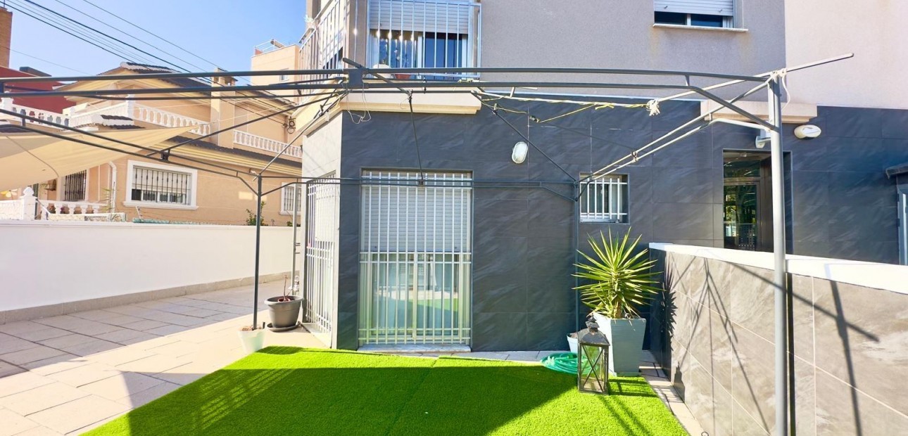 Venta - Building -
Torrevieja - Playa del cura