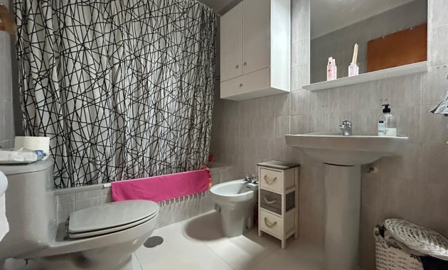 Venta - Apartamento / piso -
Torrevieja - Playa del cura