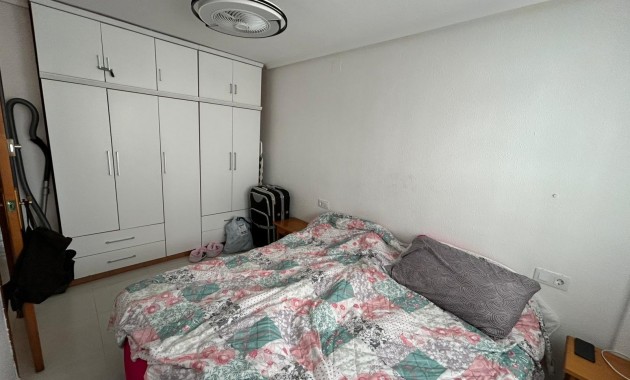 Venta - Apartamento / piso -
Torrevieja - Playa del cura