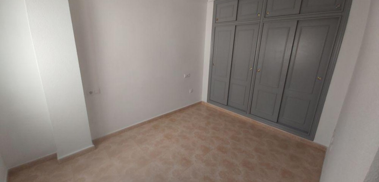 Venta - Ático -
Torrevieja - Centro