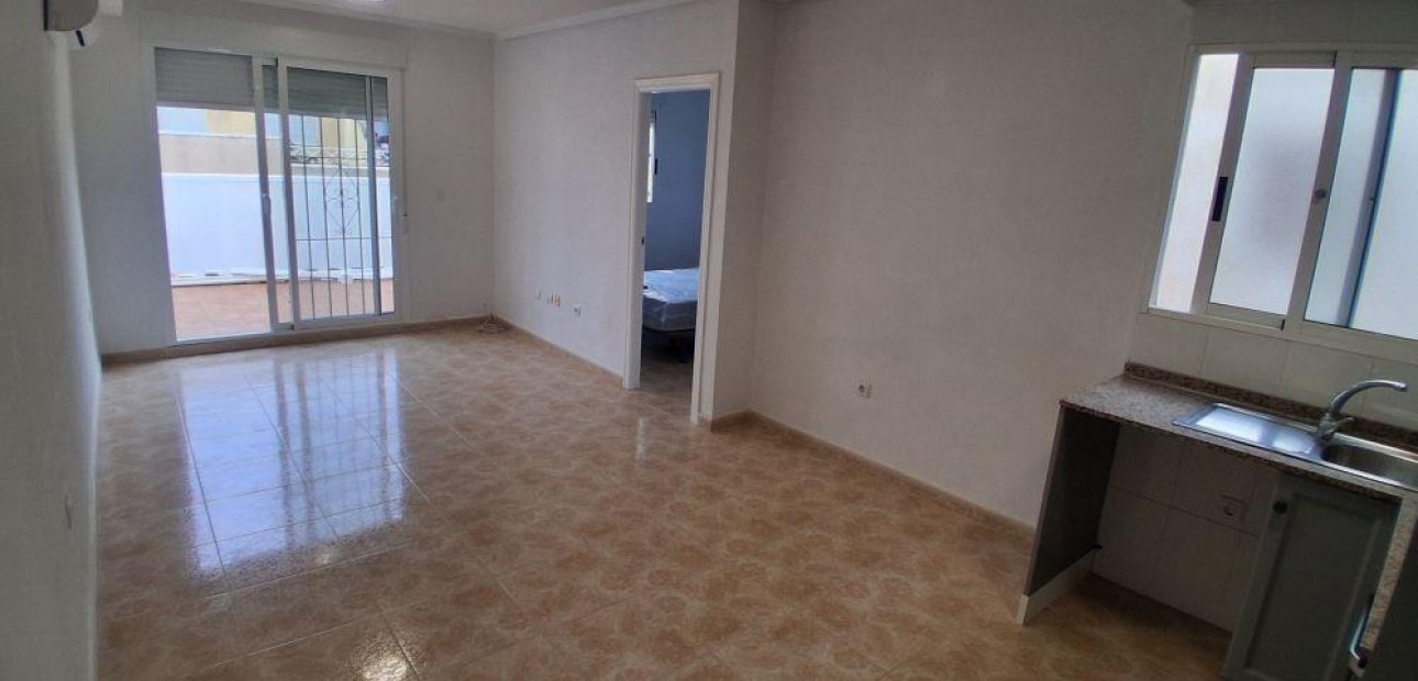 Venta - Ático -
Torrevieja - Centro