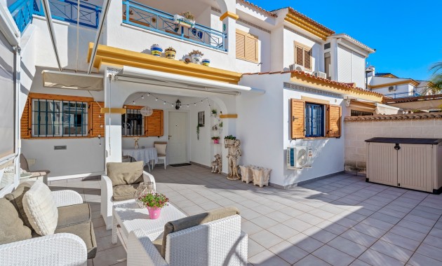 Venta - Apartamento / piso -
Mil Palmeras - Mil Palmeras - Town