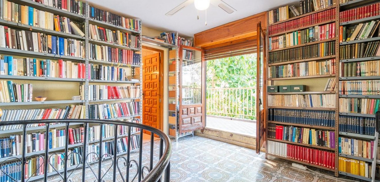 Venta - House -
Pilar de la Horadada - Pinar de Campoverde