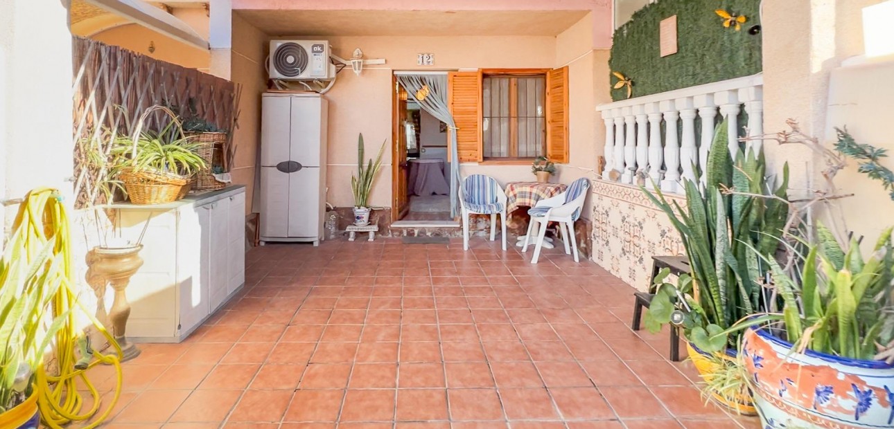 Venta - Terraced house -
Torrevieja - Los Balcones - Los Altos del Edén