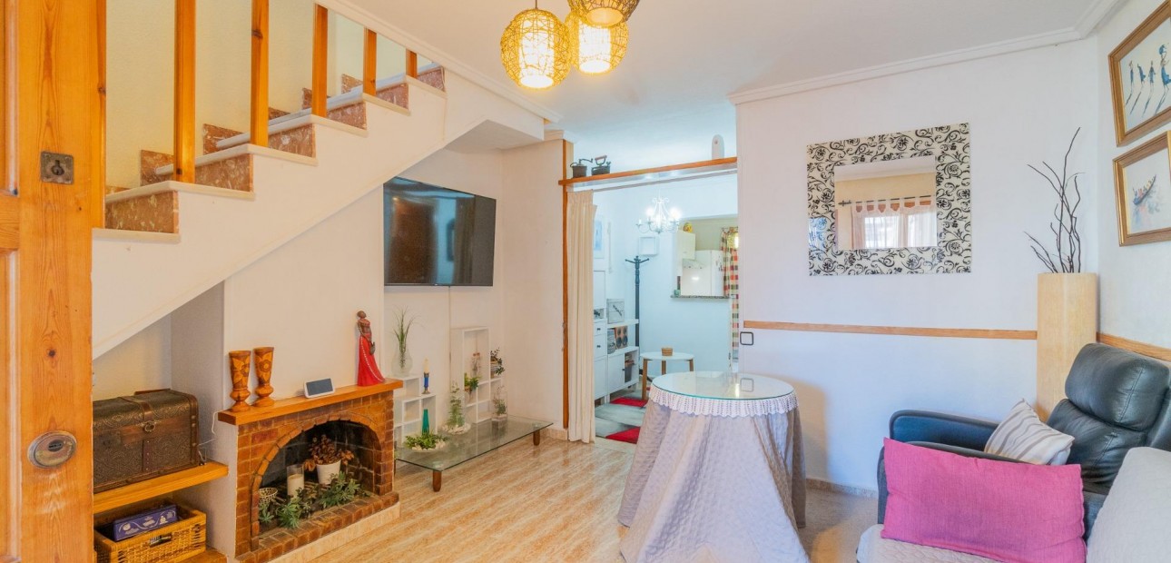 Venta - Terraced house -
Torrevieja - Los Balcones - Los Altos del Edén