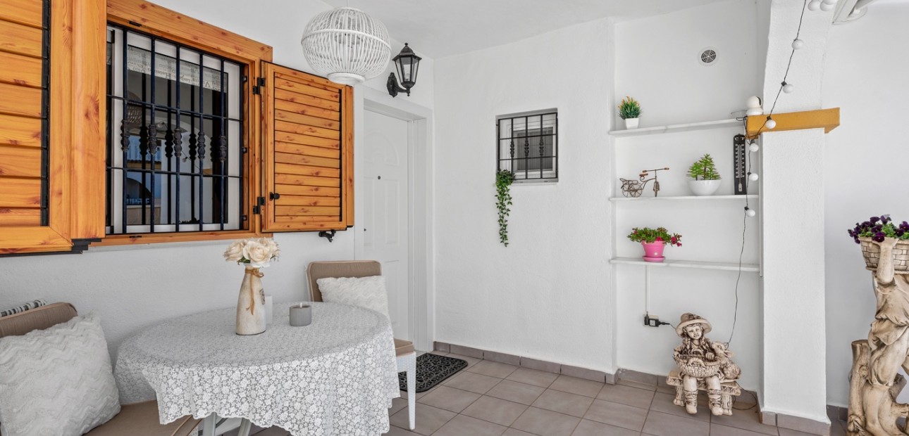 Venta - Apartamento / piso -
Mil Palmeras - Mil Palmeras - Town