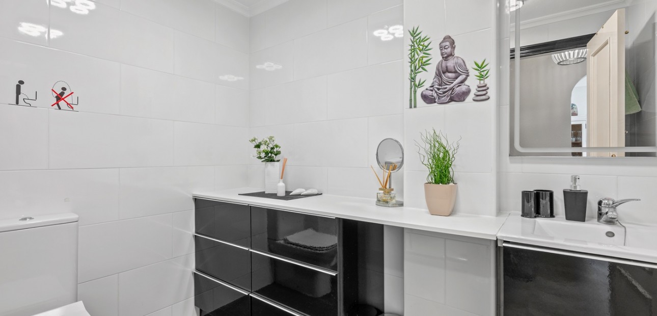 Venta - Apartamento / piso -
Mil Palmeras - Mil Palmeras - Town