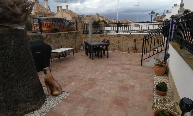 Venta - Detached Villa -
Algorfa - La Finca Golf Resort