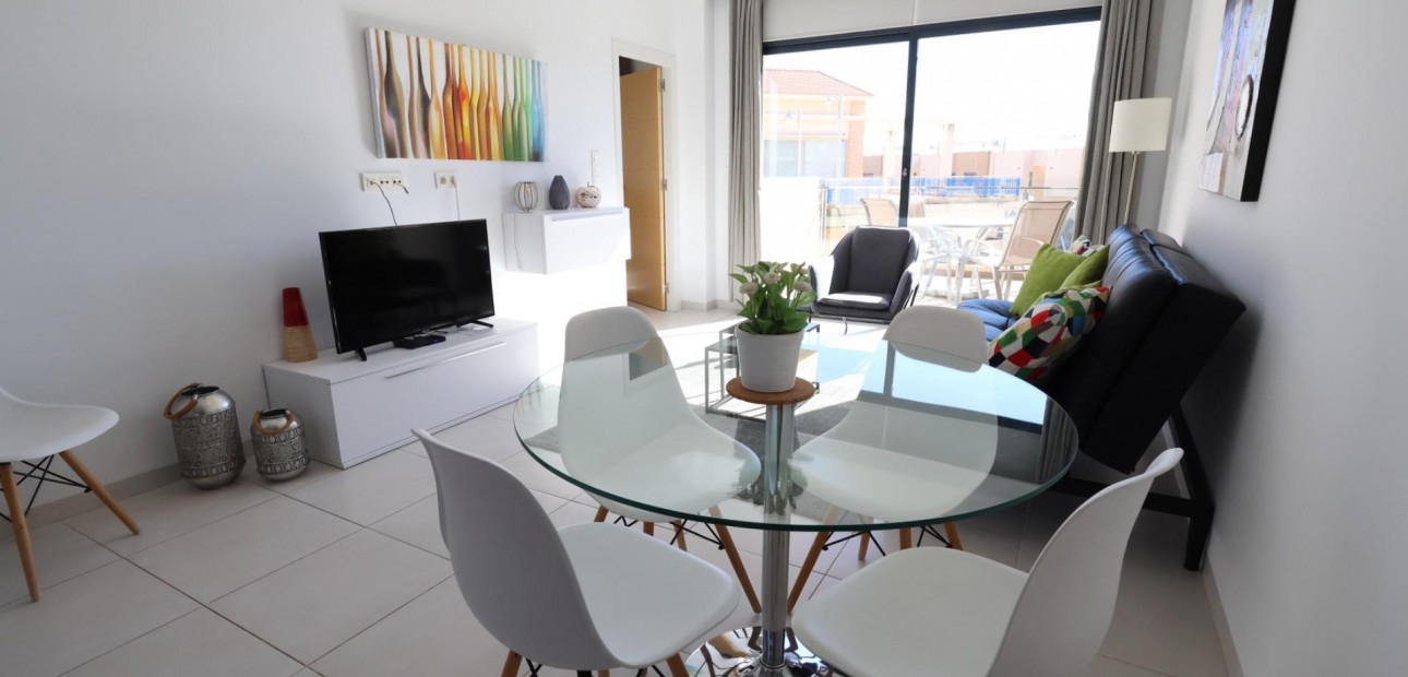 Venta - Apartamento / piso -
Orihuela Costa - La Zenia