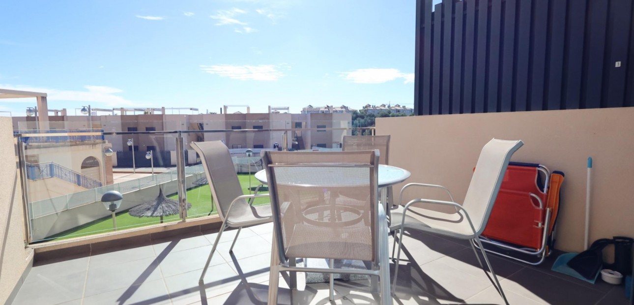 Venta - Apartamento / piso -
Orihuela Costa - La Zenia