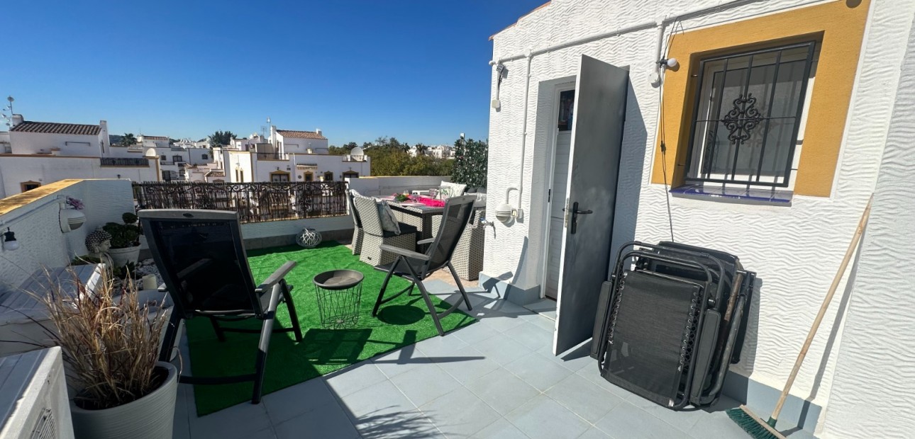 Venta - Adosado -
Orihuela - Entre Naranjos Vistabella