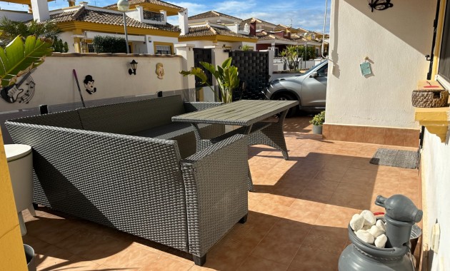 Herverkoop - Villa -
Orihuela - Entre Naranjos Vistabella