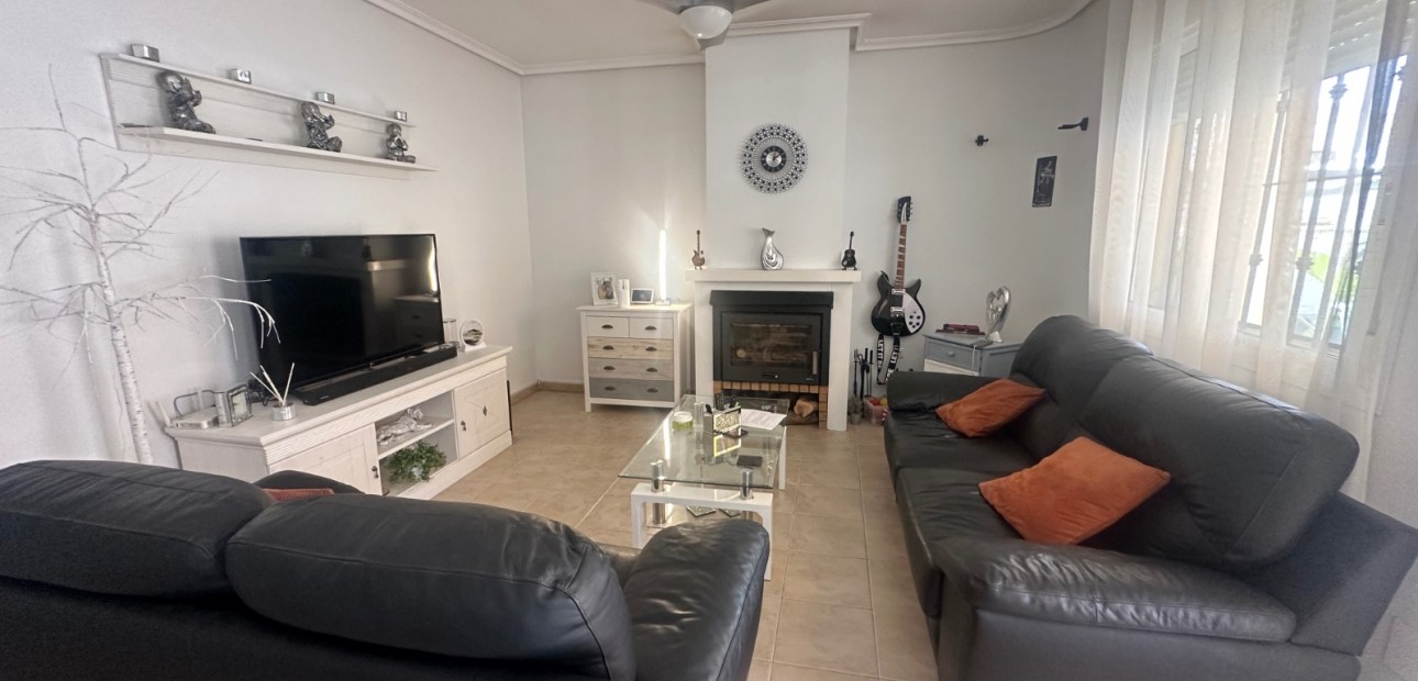 Herverkoop - Villa -
Orihuela - Entre Naranjos Vistabella