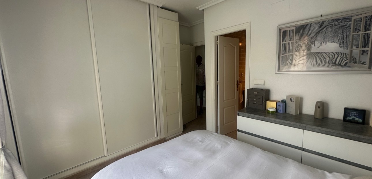 Herverkoop - Villa -
Orihuela - Entre Naranjos Vistabella