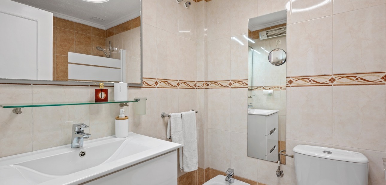 Herverkoop - duplex -
Ciudad Quesada - Rojales - Lo Marabú