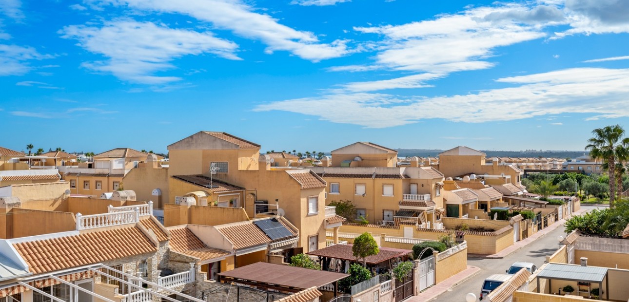 Herverkoop - duplex -
Ciudad Quesada - Rojales - Lo Marabú