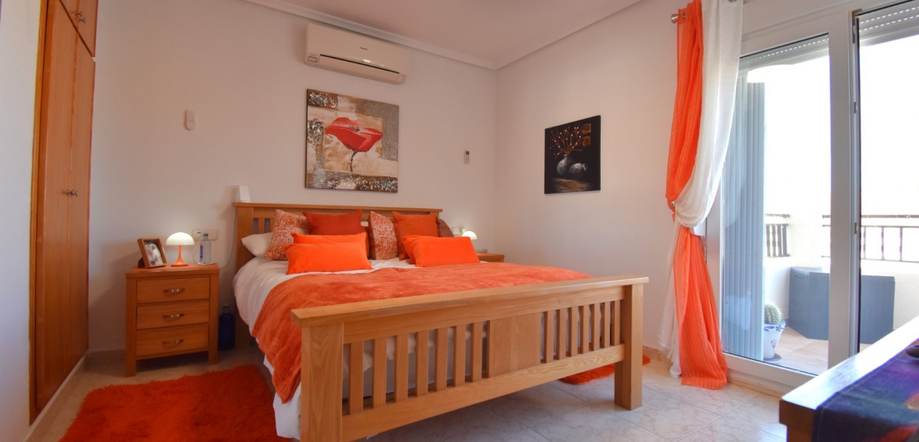 Herverkoop - Quad Villa -
Orihuela Costa - Playa Flamenca