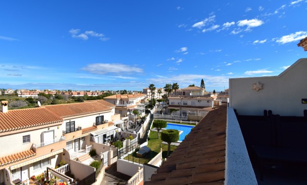 Herverkoop - Quad Villa -
Orihuela Costa - Playa Flamenca