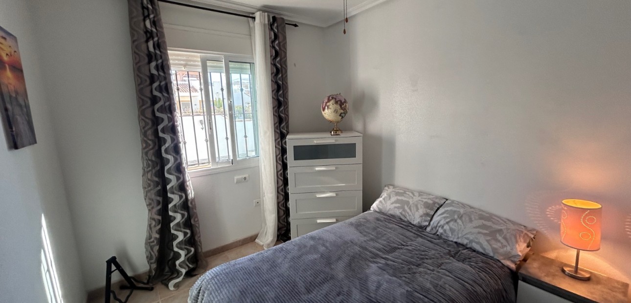 Herverkoop - Villa -
Orihuela - Entre Naranjos Vistabella