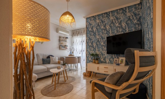 Herverkoop - 1. Apartment / flat -
Torrevieja - Acequion