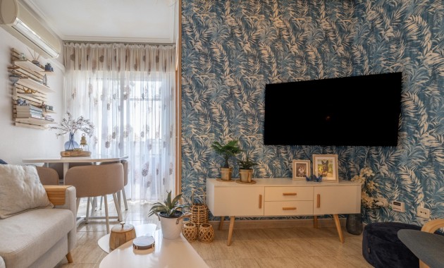 Herverkoop - 1. Apartment / flat -
Torrevieja - Acequion