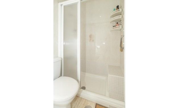 Herverkoop - 1. Apartment / flat -
Torrevieja - Acequion