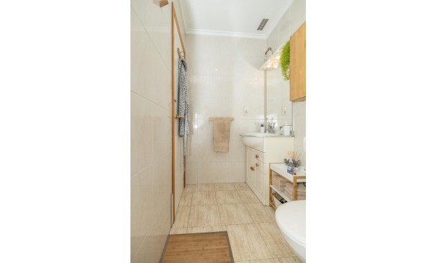 Herverkoop - 1. Apartment / flat -
Torrevieja - Acequion